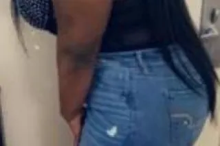 BDSM&FETISH FRIENDLY)Come And Drill My Slutty Little Holes Let's Enjoy Each Orher🍆🍑💦💦👅 Sexy Ebony Sub Dominatrix 🍆🍑💦💦👅 NO BARE PLAY🚫🤮🚫Mature Adult MEN Onlly. - Image 1